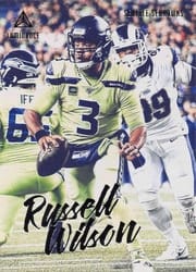 2020 Panini Luminance Base Set Russell Wilson #89 card