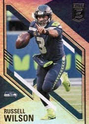 2021 Donruss Elite Base Set Russell Wilson #13 card