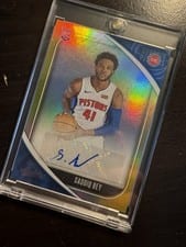 2020-21 Panini Absolute Memorabilia Rookie Autographs Saddiq Bey #RA-SBE card