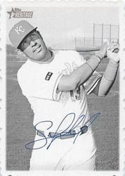 2018 Topps Heritage 1969 Topps Deckle Edge Salvador Perez #13 card