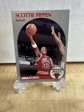 1990-91 Hoops Base Set Scottie Pippen #69 card
