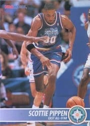 1994-95 Hoops Base Set Scottie Pippen #233 card