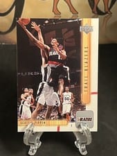 2001-02 Upper Deck Base Set Scottie Pippen #140 card