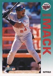 1992 Fleer Base Set Shane Mack #210 card