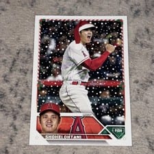 2023 Topps Holiday Shohei Ohtani #H17 card