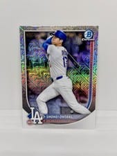 2025 Bowman Chrome Shohei Ohtani #17 card