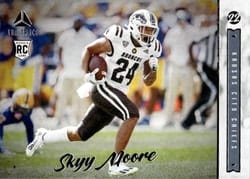 2022 Panini Luminance Base Set Skyy Moore #192 card