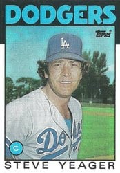 1986 Topps Base Set Steve Yeager #32 card