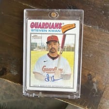 2026 Topps Heritage Real One Autographs Steven Kwan #ROA-SK card