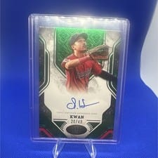 2026 Topps Tier One Prime Performers Autographs Steven Kwan #PPA-SK card