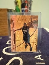 2000-01 Upper Deck Base Set Stromile Swift #202 card