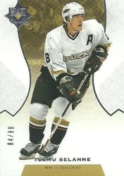 2019-20 Upper Deck Ultimate Collection Base Set Teemu Selanne #98 card