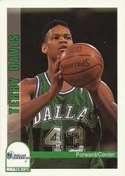 1992-93 Hoops Base Set Terry Davis #46 card