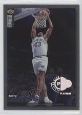 1995-96 Collector's Choice Base Set Terry Davis #313 card