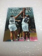 1997 Finest Embossed Tim Duncan #306 card