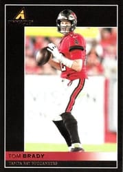 2021 Panini Chronicles Pinnacle Tom Brady #5 card