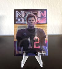 2022 Panini Select Neon Icons Tom Brady #NI-1 card