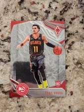 2018 Panini Chronicles Trae Young #597 card
