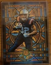 2025 Panini Mosaic Stained Glass TreVeyon Henderson #17 card