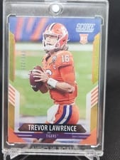 2021 Panini Score Trevor Lawrence Dots Gold #301 card