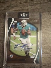 2021 Panini Absolute Base Signatures Tua Tagovailoa #79 card