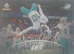 2023 Panini Luminance Base Luminance Horizontal Tyreek Hill #97 card