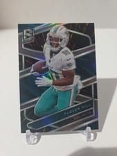 2024 Panini Spectra Base Set Tyreek Hill #67 card