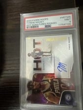 2020-21 Hoops Hot Signatures Tyrese Maxey #HR-TMA card