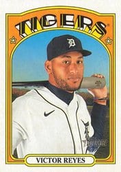 2021 Topps Heritage Base Set Victor Reyes #256 card