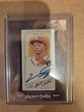 2018 Topps Allen & Ginter Framed Mini Autographs Victor Robles #MA-VR card