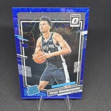 2023 Panini Donruss Optic Victor Wembanyama Blue Velocity #225 card