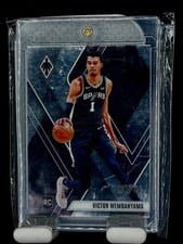 2023 Panini Phoenix Victor Wembanyama #256 card