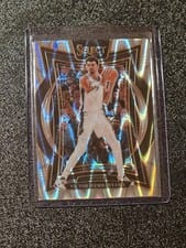 2024 Panini Select Victor Wembanyama #102 card