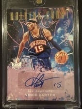2021-22 Panini Court Kings Holding Court Signatures Vince Carter #HC-VCT card