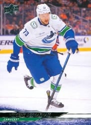 2024-25 Upper Deck Base Set Vincent Desharnais #633 card