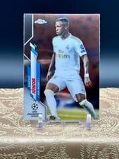 2019 Topps Chrome UEFA Champions League Vinicius Junior #33 card