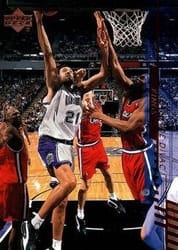 2000-01 Upper Deck Base Set Vlade Divac #146 card