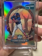 2022 Panini Diamond Kings Downtown Vladimir Guerrero Jr. #D3 card