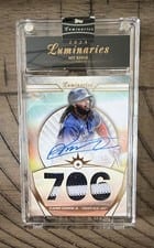 2024 Topps Luminaries Hit Kings Autograph Patch Vladimir Guerrero Jr. #HKAP-VG card