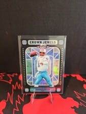 2024 Panini Contenders Optic Crown Jewels Warren Moon #30 card