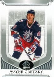 2020-21 SP Signature Edition Legends Base Set Wayne Gretzky #350 card