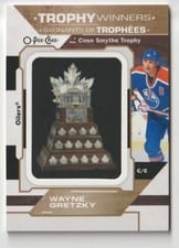 2021-22 O-Pee-Chee Patches Wayne Gretzky #P-45 card