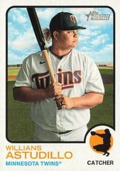 2022 Topps Heritage Base Set Willians Astudillo #427 card