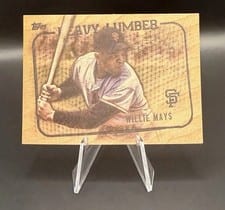2023 Topps Heavy Lumber Willie Mays #HL-17 card