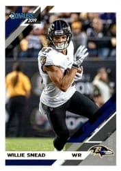 2019 Donruss Base Set Willie Snead #27 card