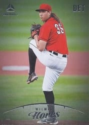2023 Panini Chronicles Luminance Wilmer Flores #22 card