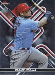 2022 Finest Base Set Yadier Molina #90 card