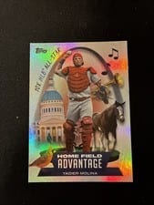 2022 Topps Home Field Advantage Yadier Molina #HA-16 card