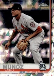 2019 Topps Chrome Sapphire Edition Base Set Yairo Munoz #466 card