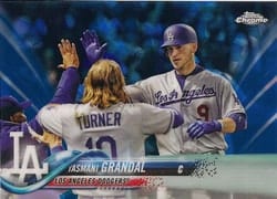 2018 Topps Chrome Sapphire Edition Base Set Yasmani Grandal #320 card